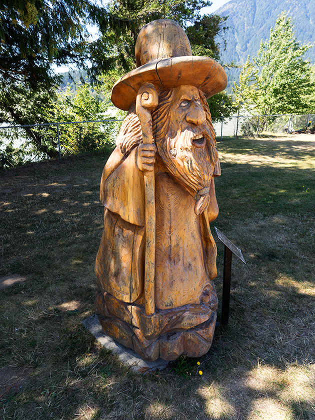 Chainsaw Wood Carving 