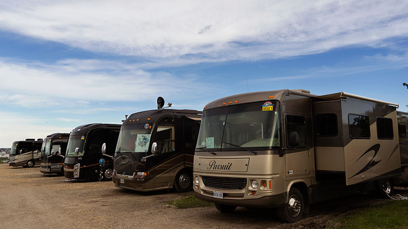 Class A motoromes from a guided caravan.