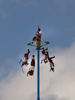 The Voladores