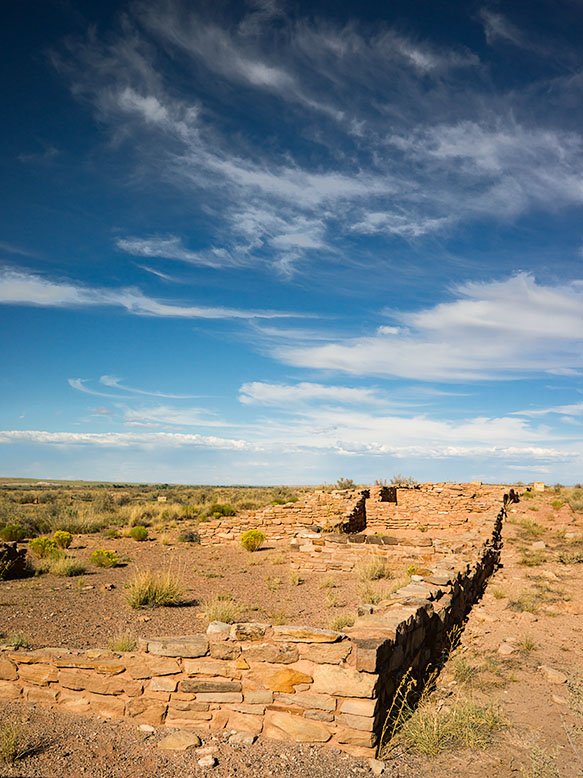 along the bank of the Puerco River, a pueblo ruin