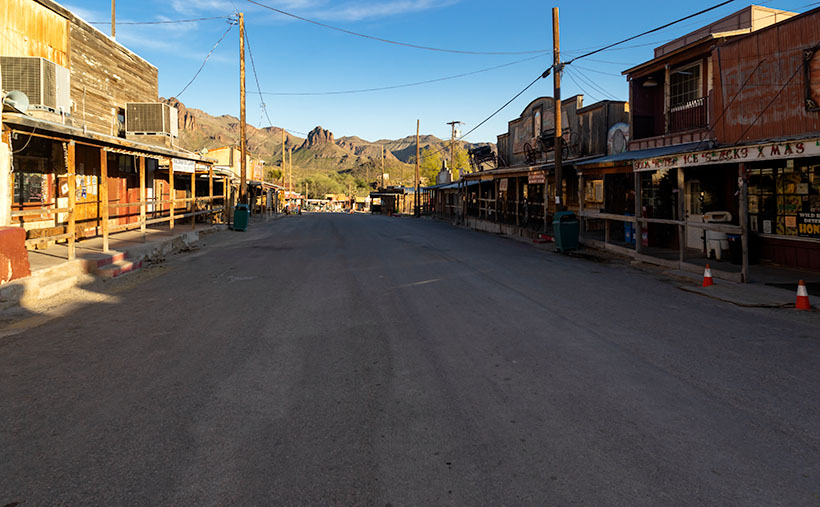 Oatman Main Street 2020 - The crowds of tourists are gone, the stores are shuttered, and even the burros are social distancing.